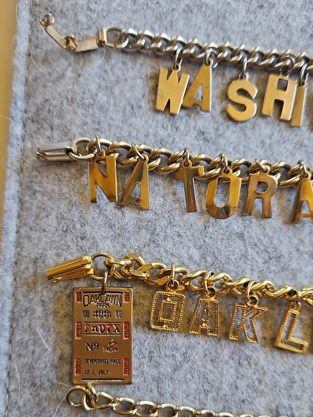 Vintage Gold-Tone Charm Nameplate Bracelets - Canada Washington DC & More - Picture 3 of 8